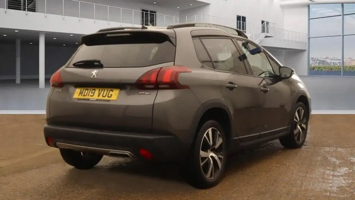2019-peugeot-2008-suv-12-puretech-gt-line-110bhp-eat6-big-7