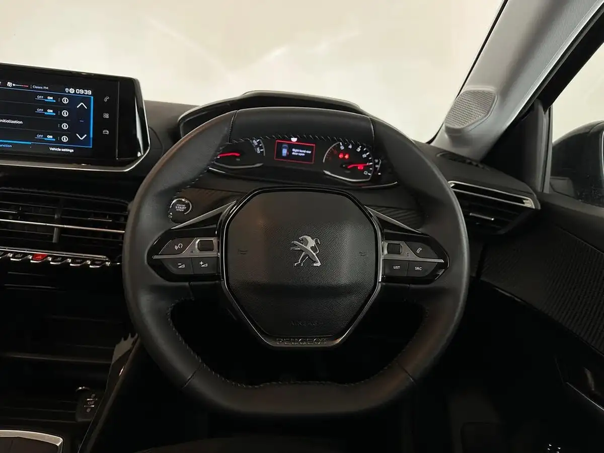 2022-peugeot-208-12-puretech-active-premium-100bhp-big-8