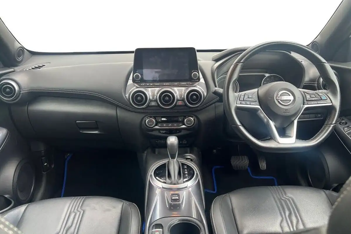 2022-nissan-juke-16-hybrid-tekna-big-11