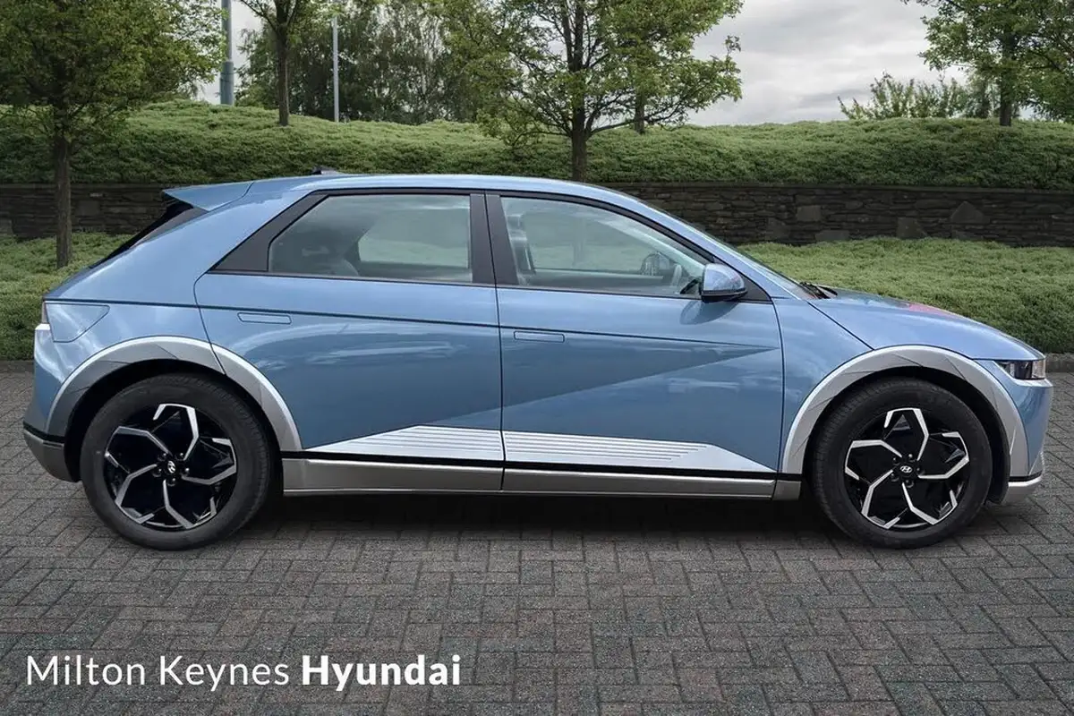 2024-hyundai-ioniq-5-e-premium-228ps-77kwh-rwd-big-4