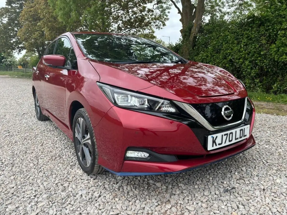 2020-nissan-leaf-e-e-n-tec-big-9
