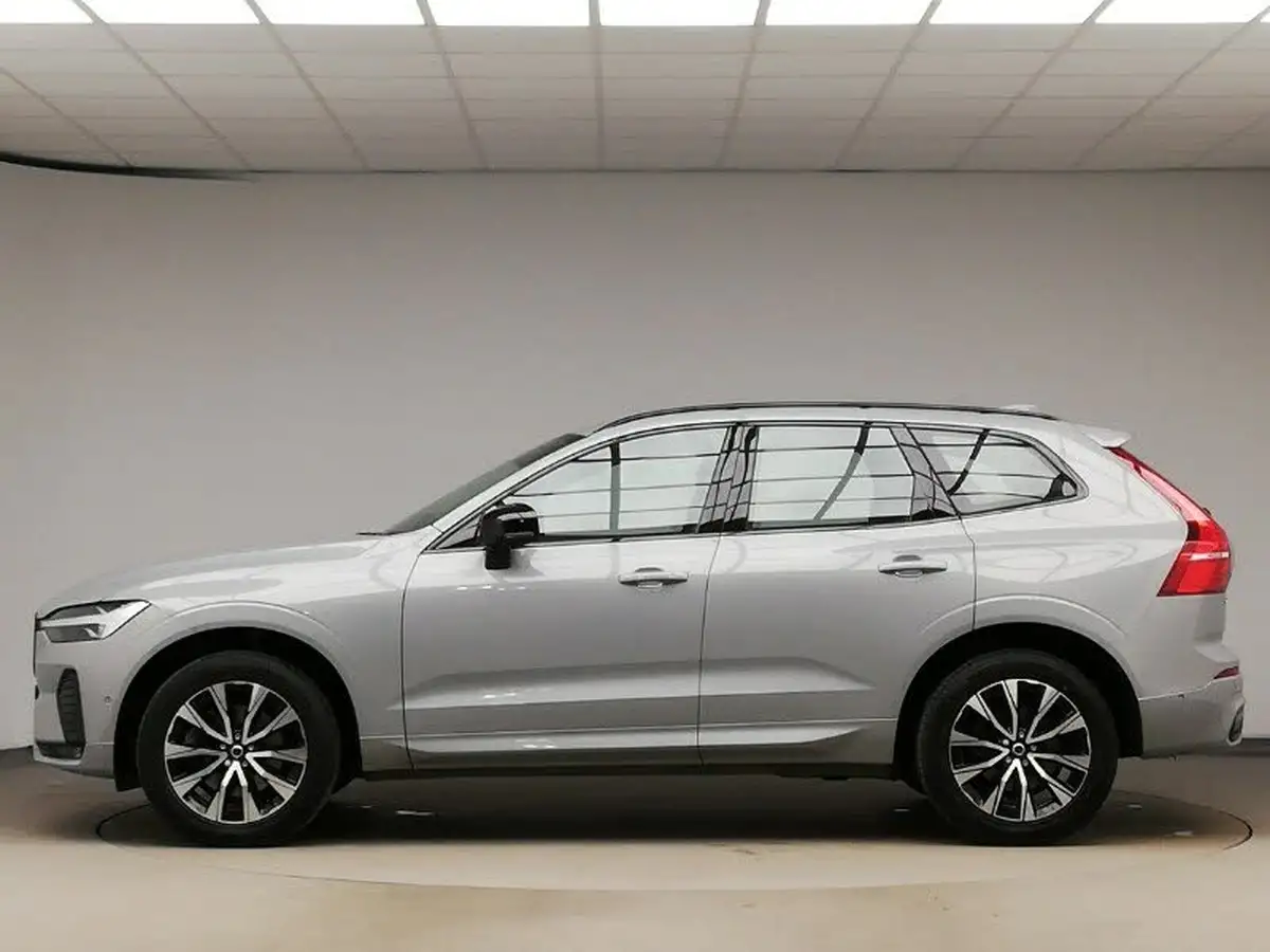 2023-volvo-xc60-20-b5-plus-big-3