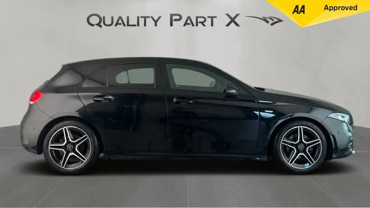 2022-mercedes-benz-a-class-13-a180-amg-line-executive-edition-hatchback-5d-7g-dct-big-1