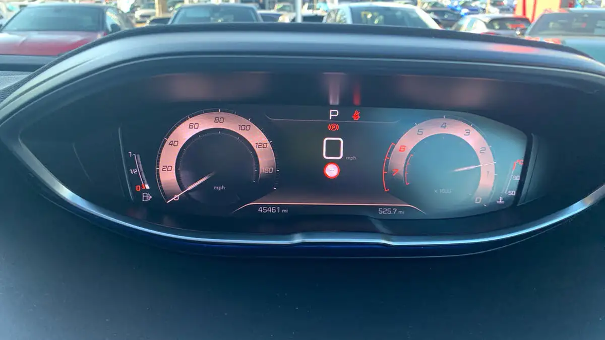 2023-peugeot-5008-suv-16-puretech-gt-big-13