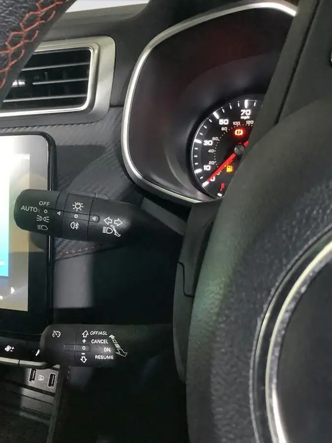 2022-mg-zs-suv-15-vti-tech-excite-big-21