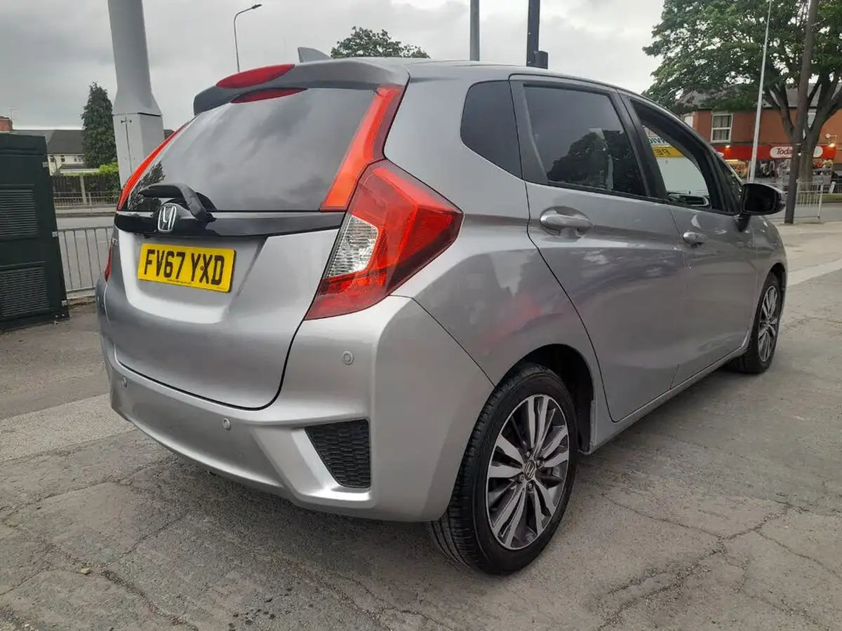 2018-honda-jazz-13-i-vtec-ex-navi-big-2