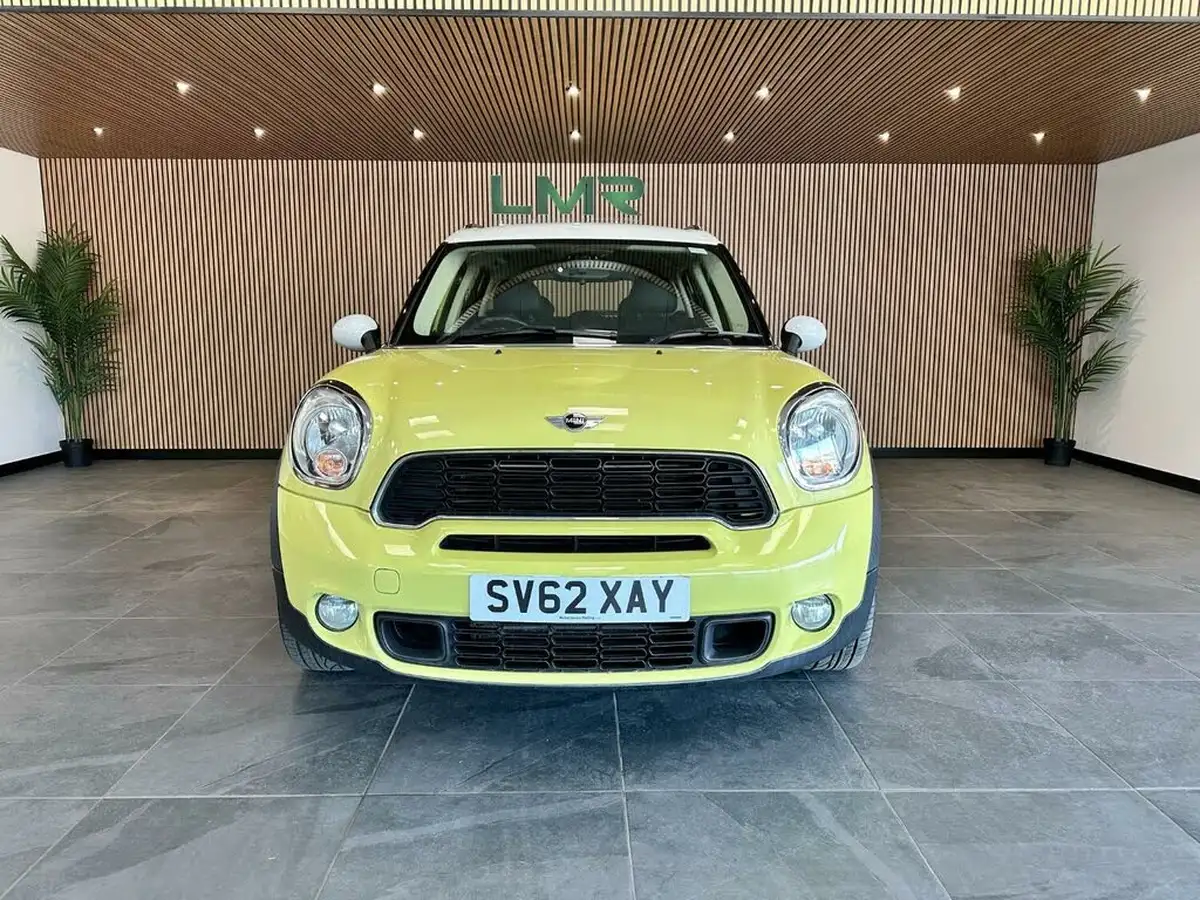 2012-mini-countryman-16-cooper-s-190bhp-all4-auto-big-2