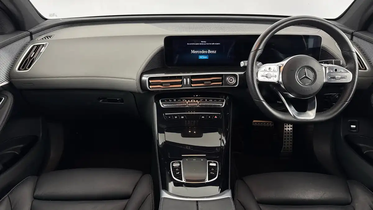 2022-mercedes-benz-eqc-e-eqc-400-amg-line-big-10