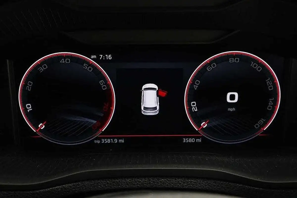 2024-skoda-karoq-20-tsi-sportline-big-10