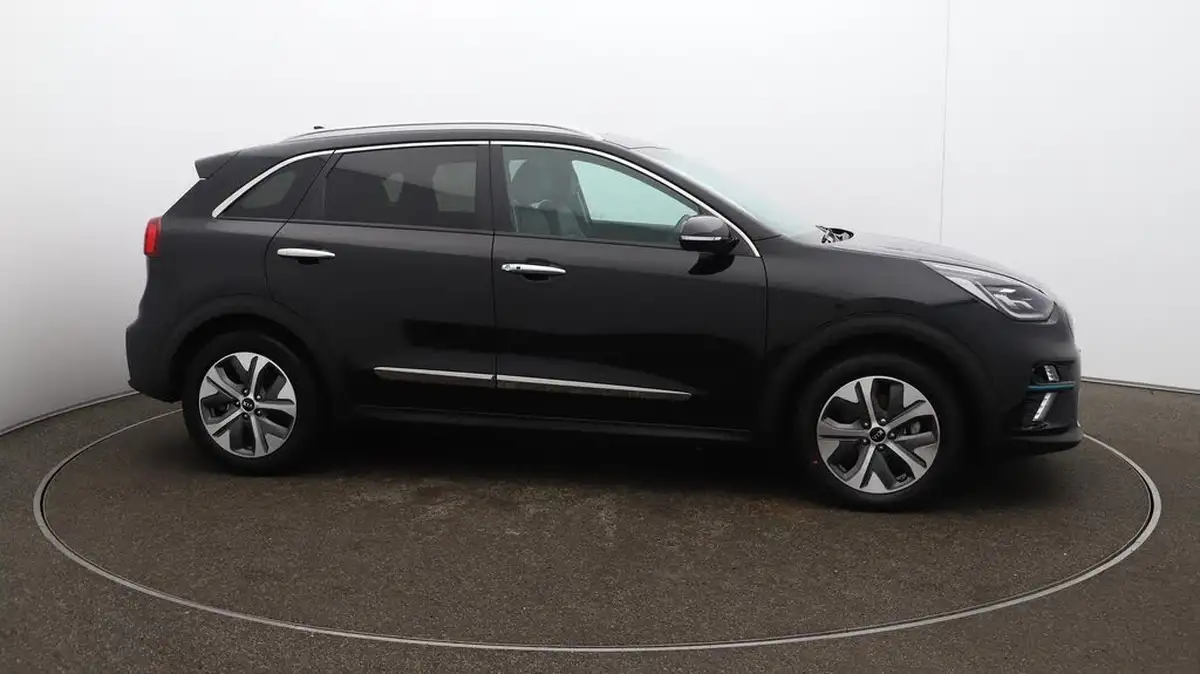 2021-kia-e-niro-ev-4-big-50