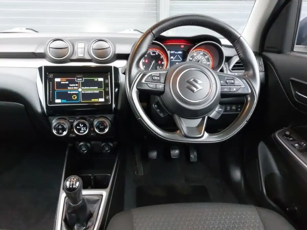 2022-suzuki-swift-12-dualjet-sz5-big-6