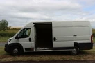 2017-peugeot-boxer-20-bluehdi-professional-435-l4h2-small-16