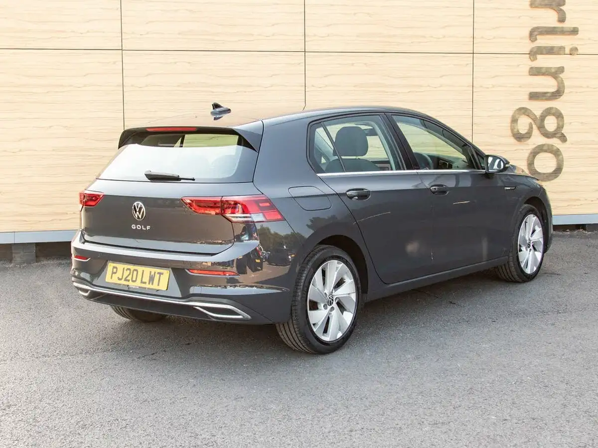 2020-volkswagen-golf-15-tsi-style-150ps-hatchback-big-1