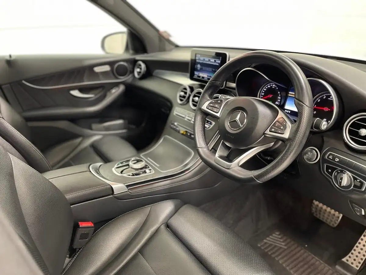 2019-mercedes-benz-glc-class-20-glc250-amg-night-edition-ss-big-70