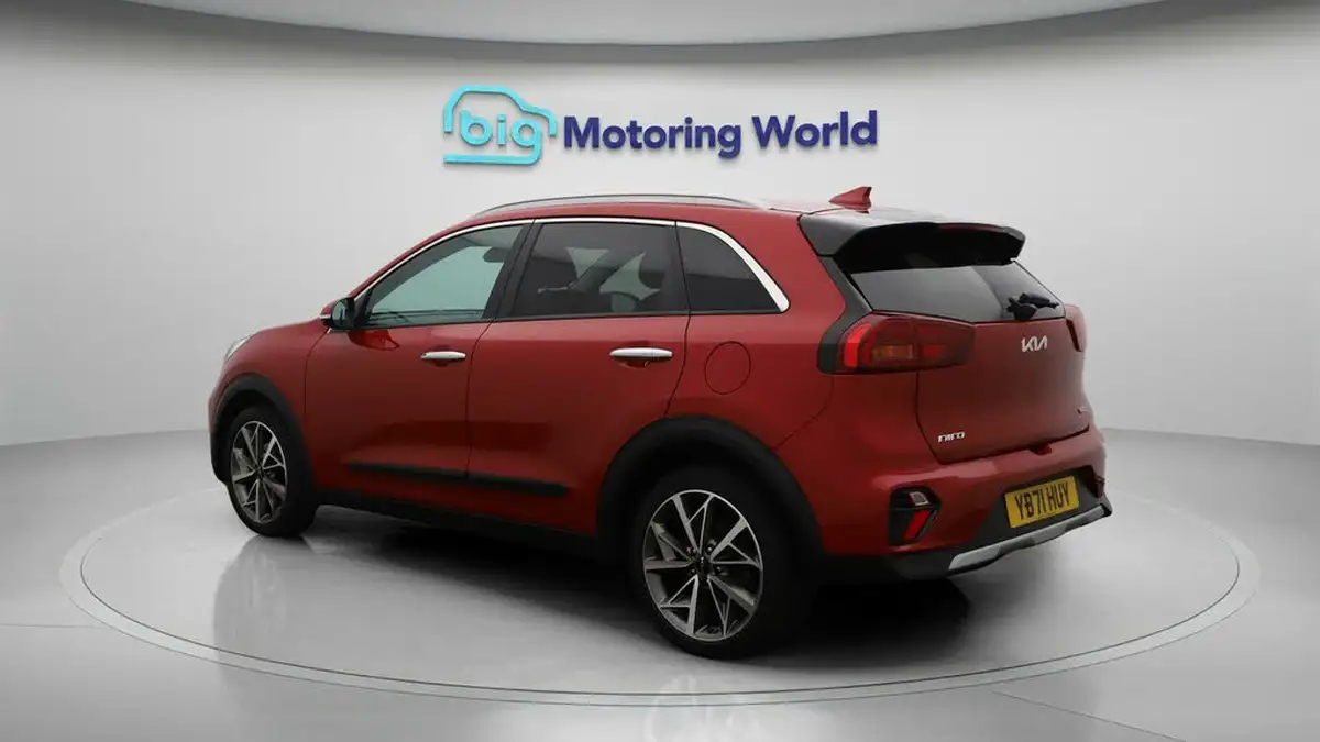 2022-kia-niro-16-gdi-3-156kwh-big-5