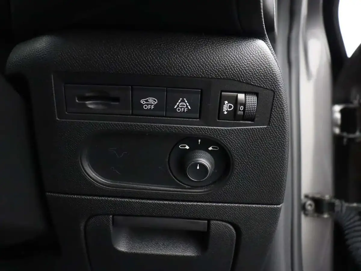 2022-ds-ds-3-crossback-12-puretech-bastille-101ps-big-28