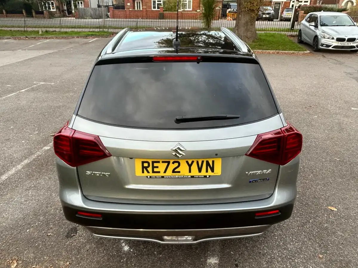 2022-suzuki-vitara-15-sz-t-big-9