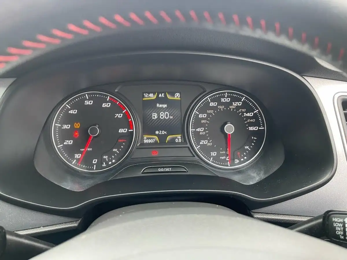 2015-seat-leon-14-fr-tech-pack-tsi-act-sportcoupe-3d-1390cc-big-14