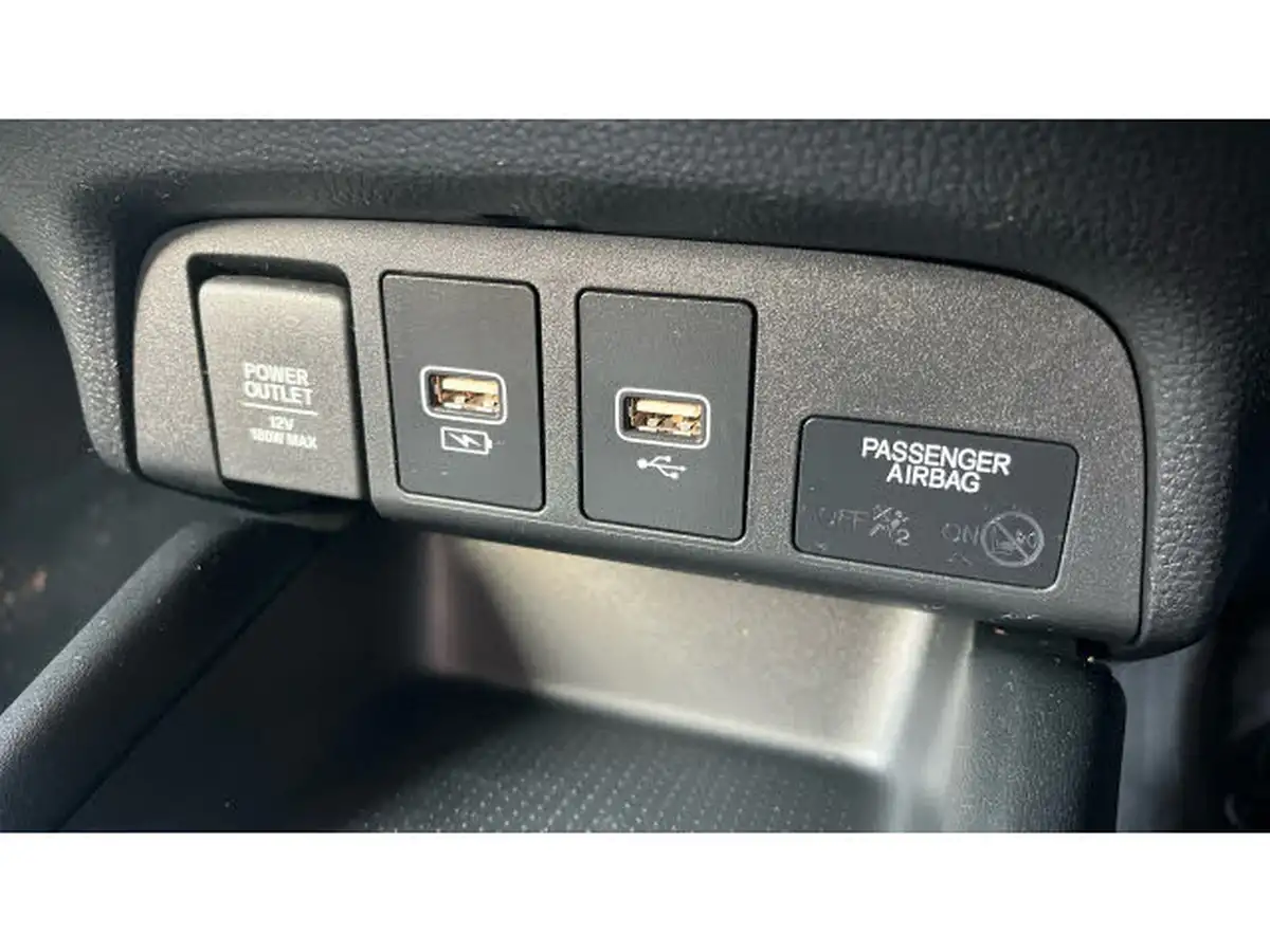 2022-honda-jazz-15-i-mmd-ex-107ps-big-35