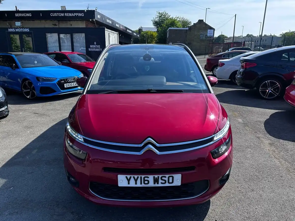 2016-citroen-grand-c4-picasso-20bluehdi-exclusive-big-2