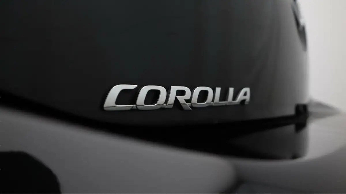 2022-toyota-corolla-18-vvt-i-design-120bhp-trk-hatchback-5d-big-22