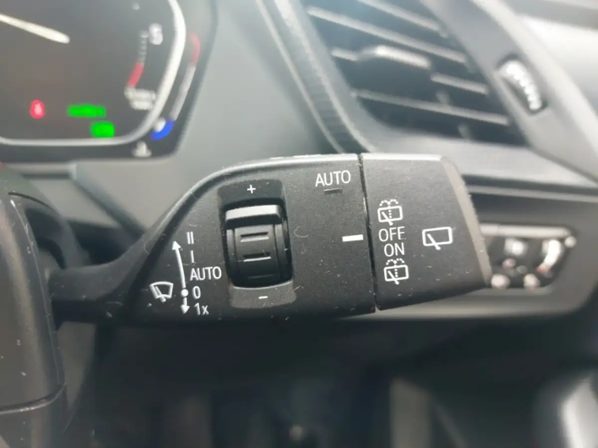 2019-ds-ds-3-crossback-12-puretech-prestige-100ps-big-13