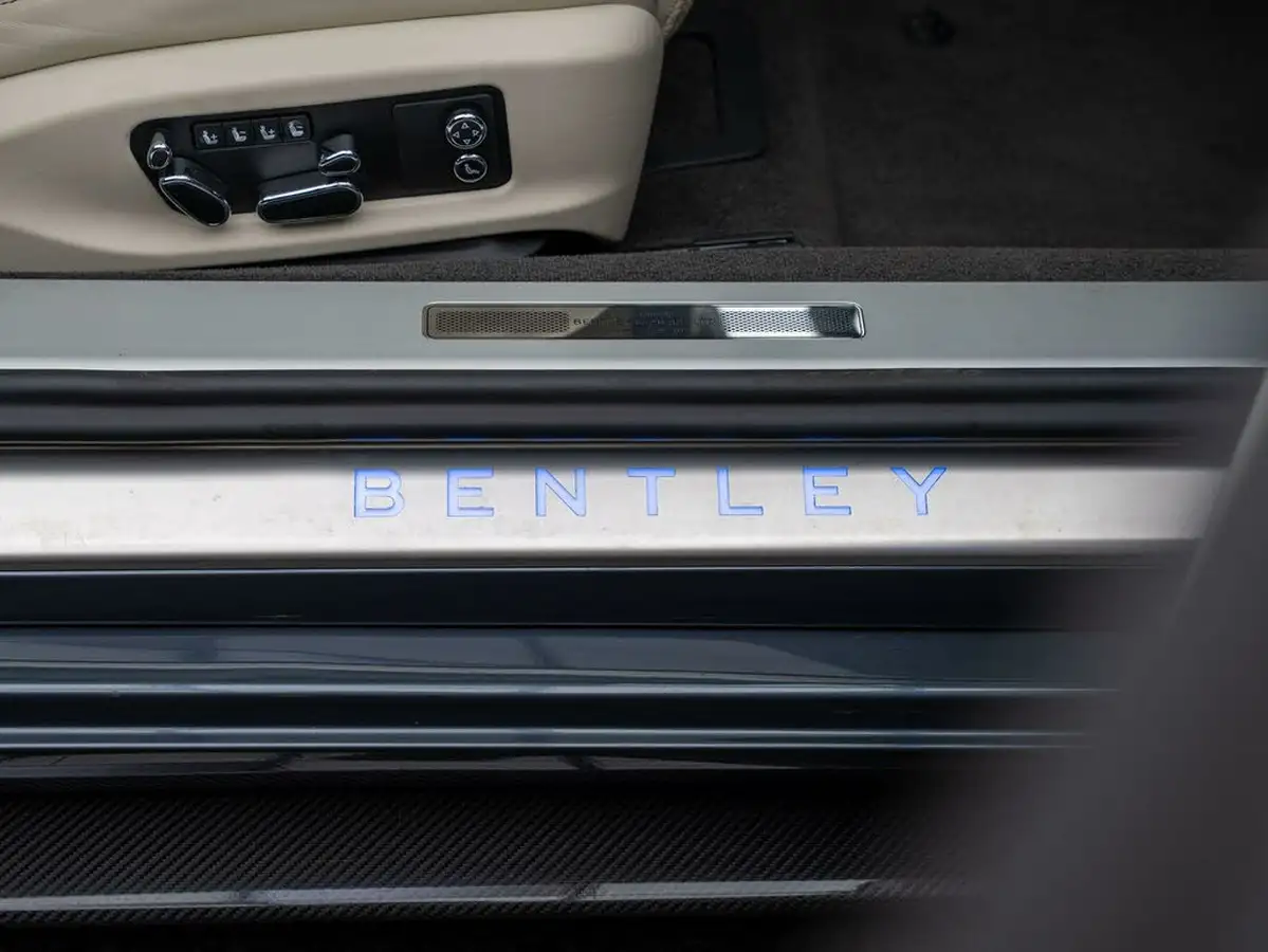 2022-bentley-continental-40-gt-v8-coupe-big-30