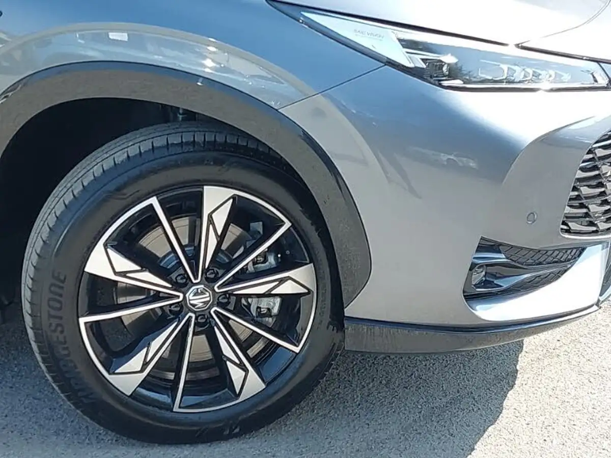 2024-mg-hs-15t-gdi-trophy-273ps-plug-in-hybrid-1496cc-auto-big-8