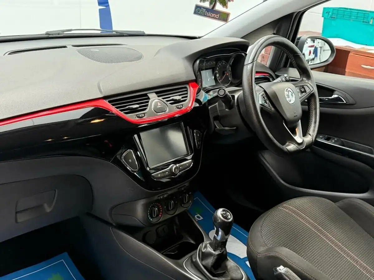 2019-vauxhall-corsa-14i-sri-vx-line-nav-black-90ps-5d-big-3
