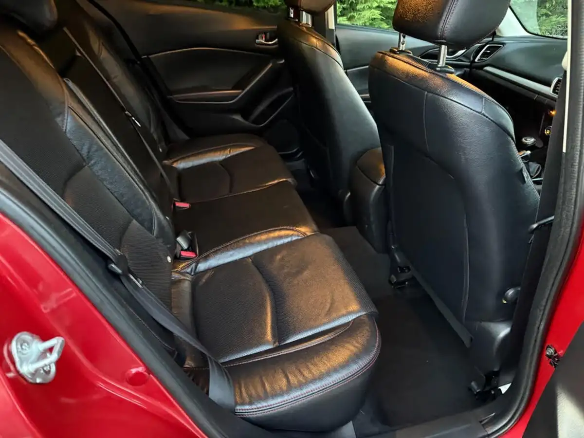 2014-mazda-mazda3-22td-sport-nav-hatchback-5d-big-15