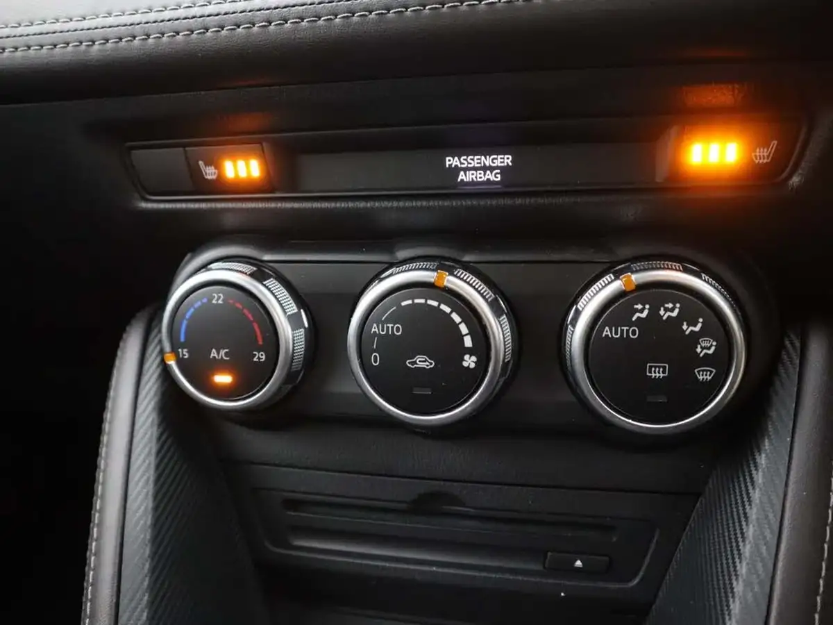 2019-mazda-mazda2-15-gt-sport-nav-115ps-big-29
