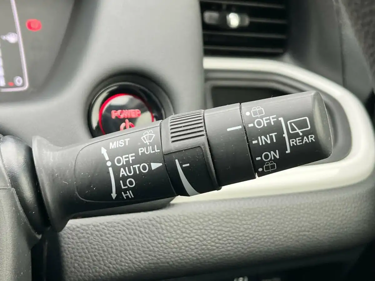 2021-honda-jazz-15-i-mmd-sr-107ps-big-52
