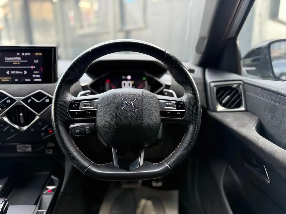 2019-ds-ds-3-crossback-12-puretech-performance-line-155ps-eat8-big-62