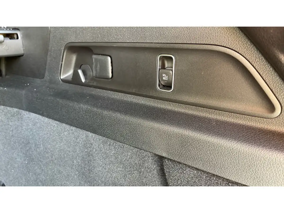 2023-mercedes-benz-gle-class-40-gle-63-s-634ps-5-seats-estate-big-27