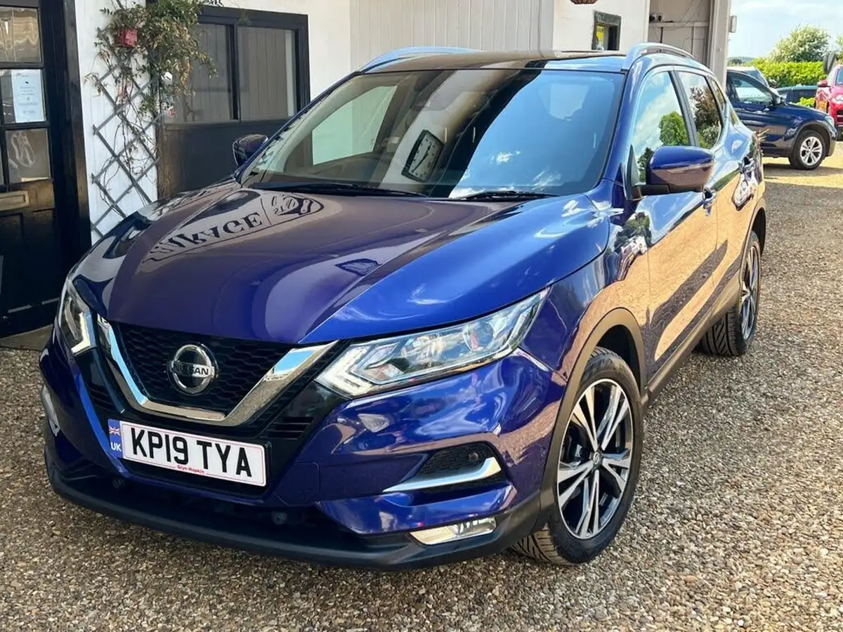 2019-nissan-qashqai-15dci-n-connecta-18in-alloys-dct-big-17