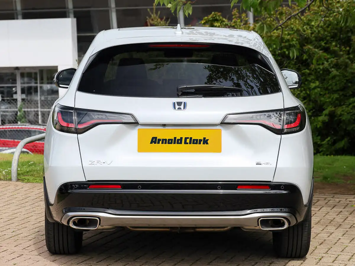 2024-honda-zr-v-20-i-mmd-advance-big-13