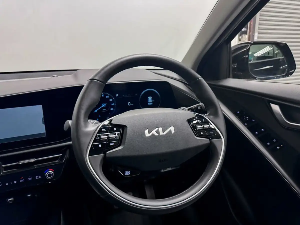2022-kia-e-niro-ev-3-big-32