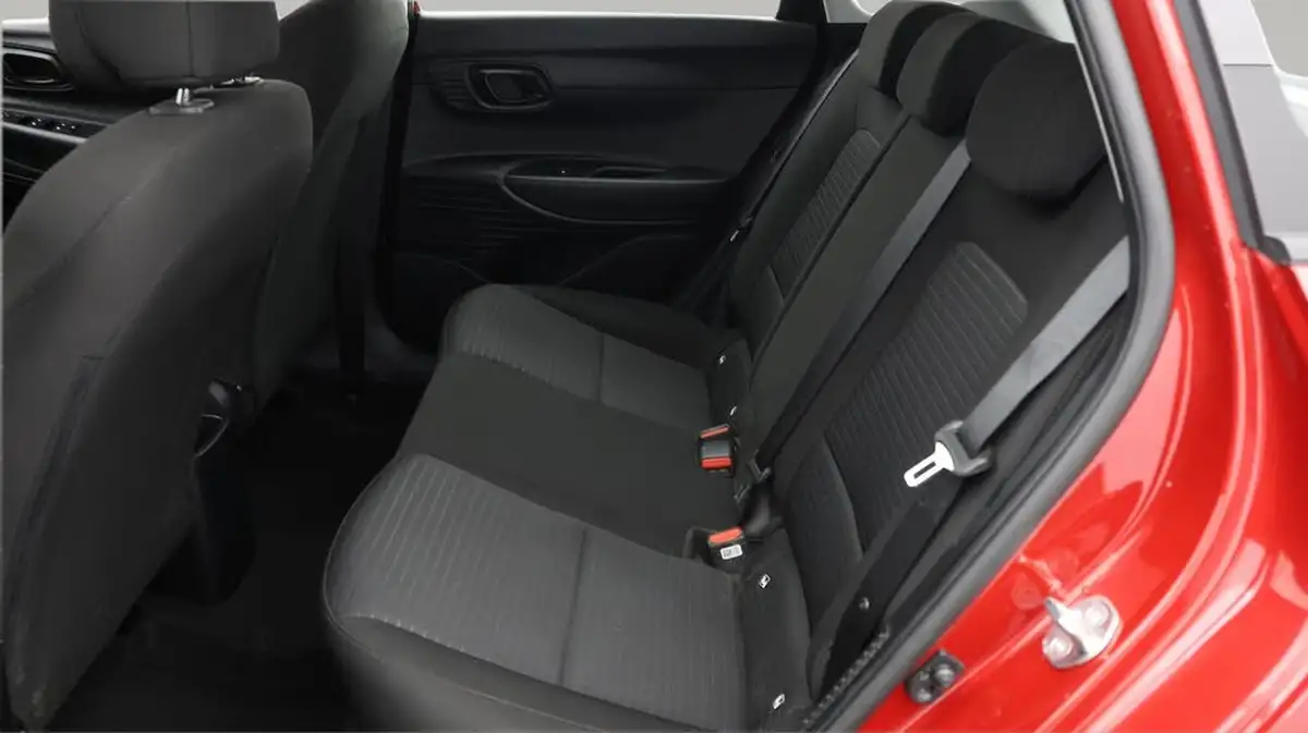 2022-hyundai-i20-10-t-gdi-se-connect-dct-big-16