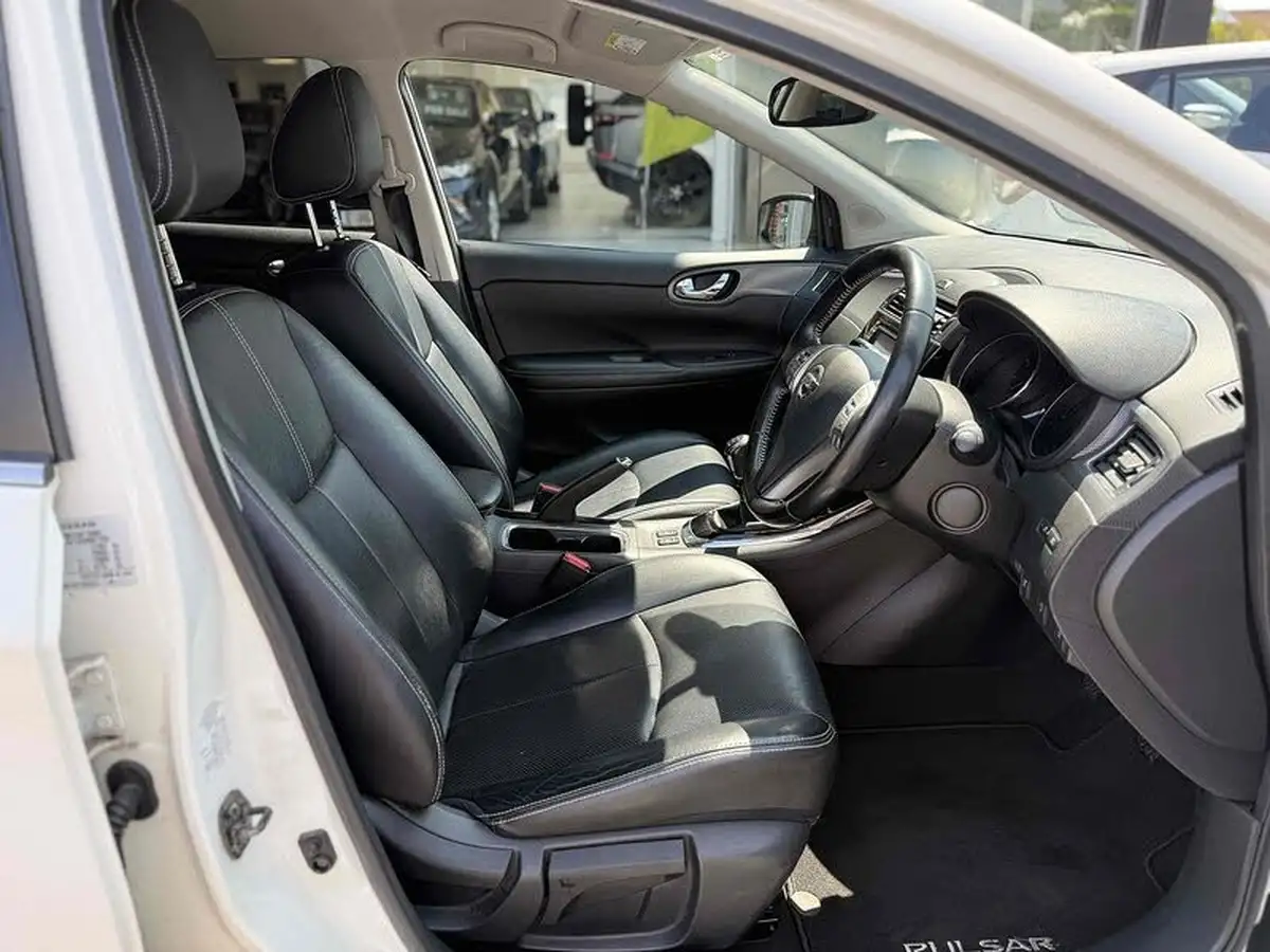 2016-nissan-pulsar-16-dig-t-tekna-big-8