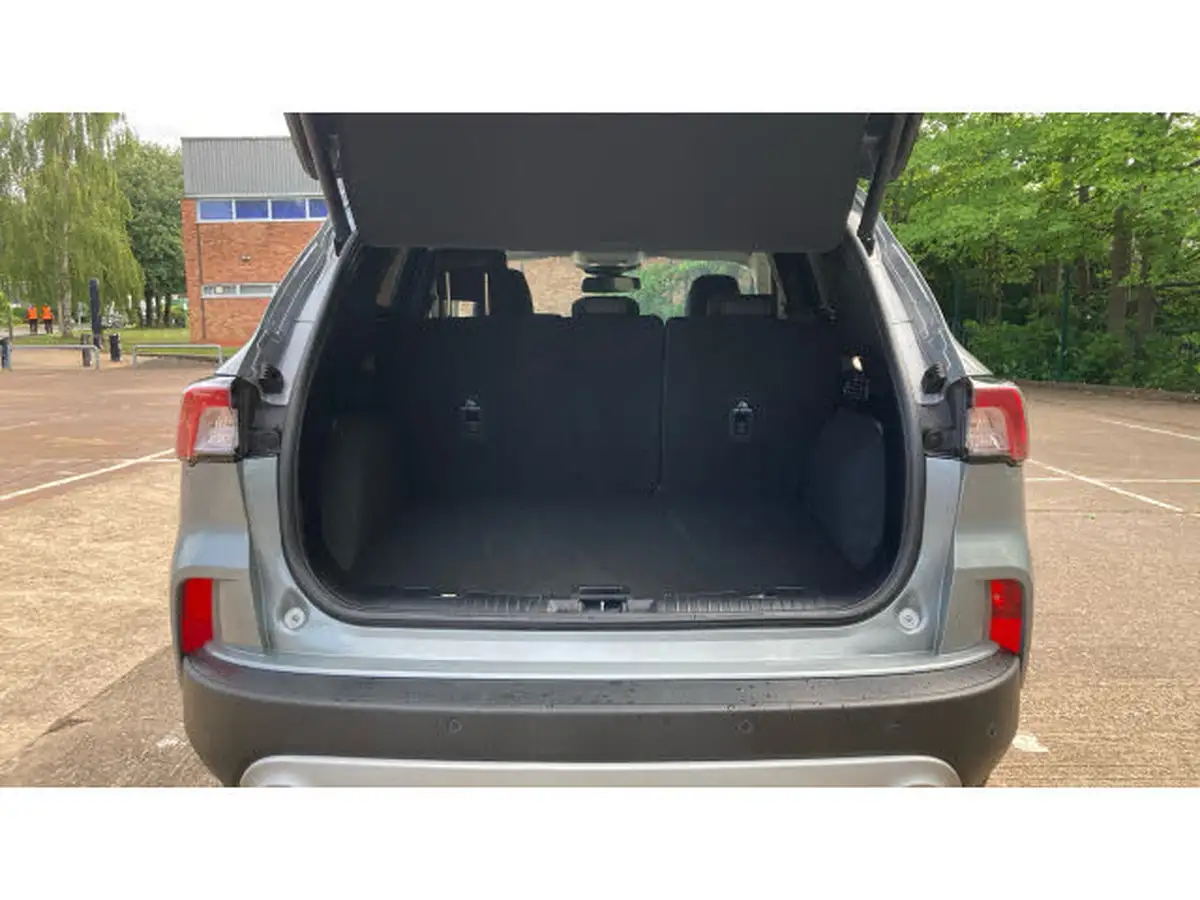2022-ford-kuga-15t-titanium-edition-big-3