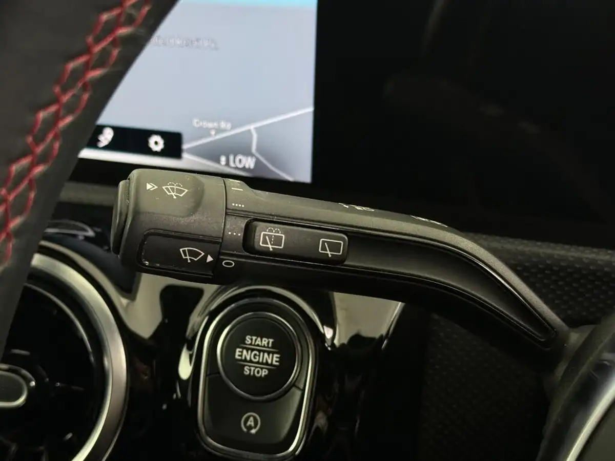 2019-mercedes-benz-a-class-15d-a180d-amg-line-executive-hatchback-5d-big-22