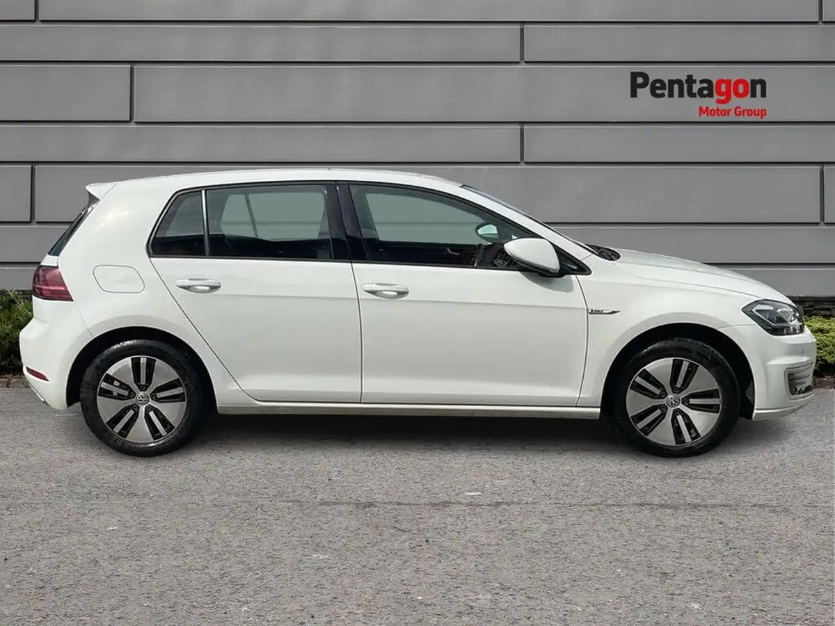 2018-volkswagen-golf-e-e-golf-big-13