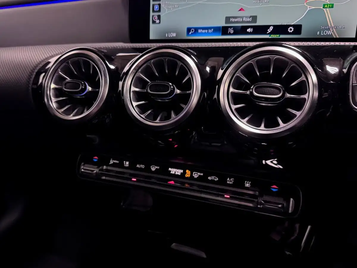 2021-mercedes-benz-cla-13-cla-250e-amg-line-premium-coupe-4d-big-31