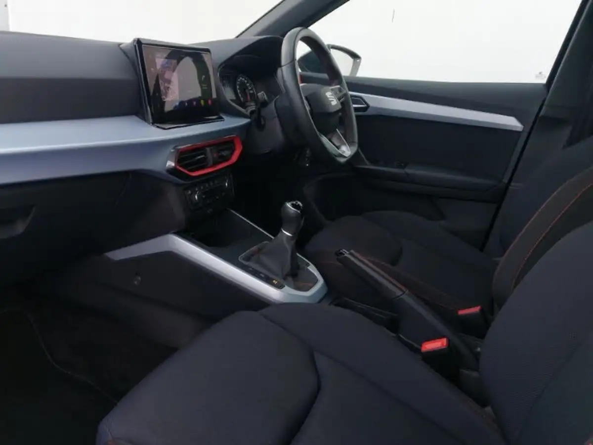 2021-seat-arona-10-tsi-fr-110ps-big-4