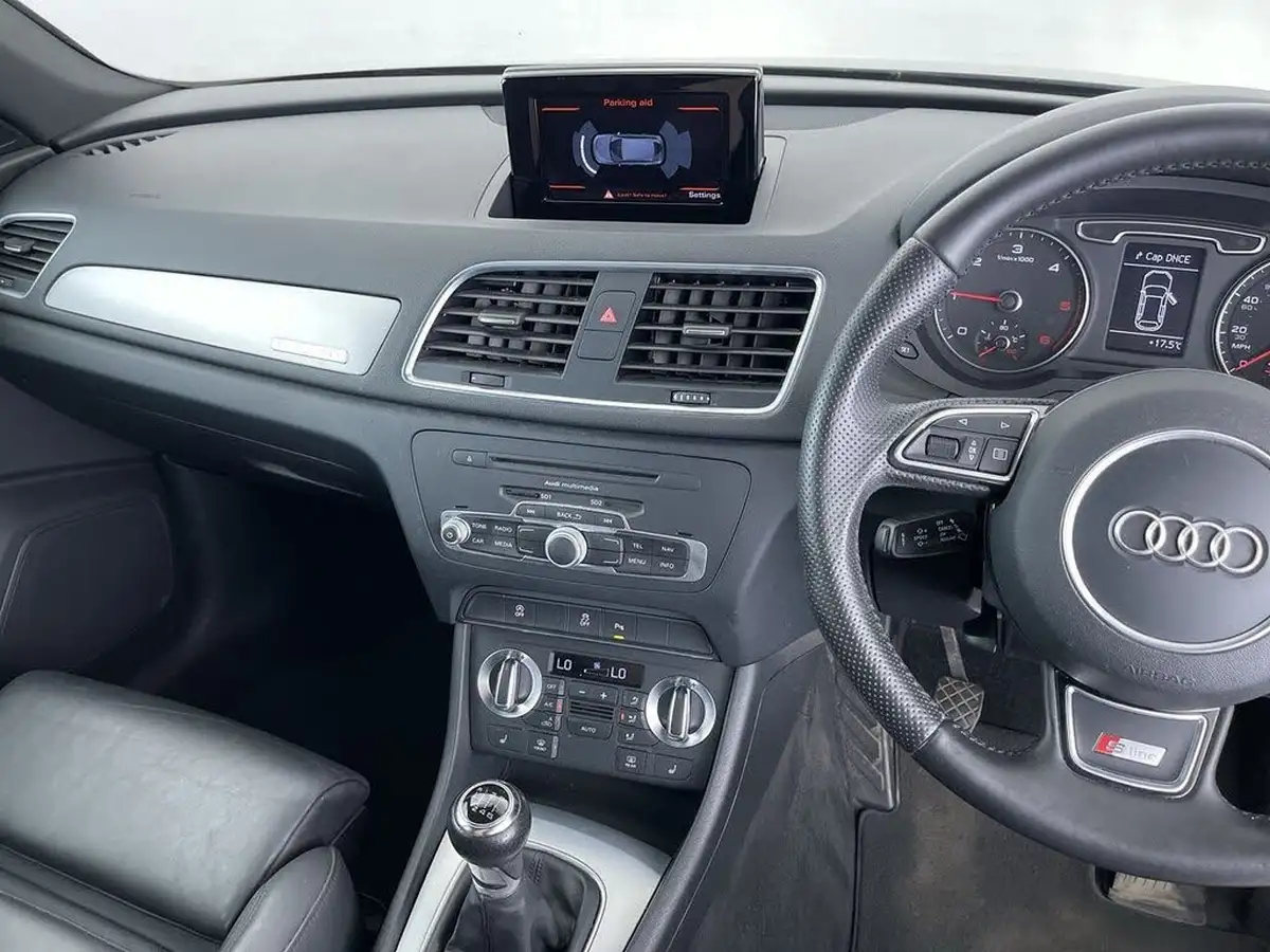 2014-audi-q3-20td-quattro-s-line-177ps-big-44