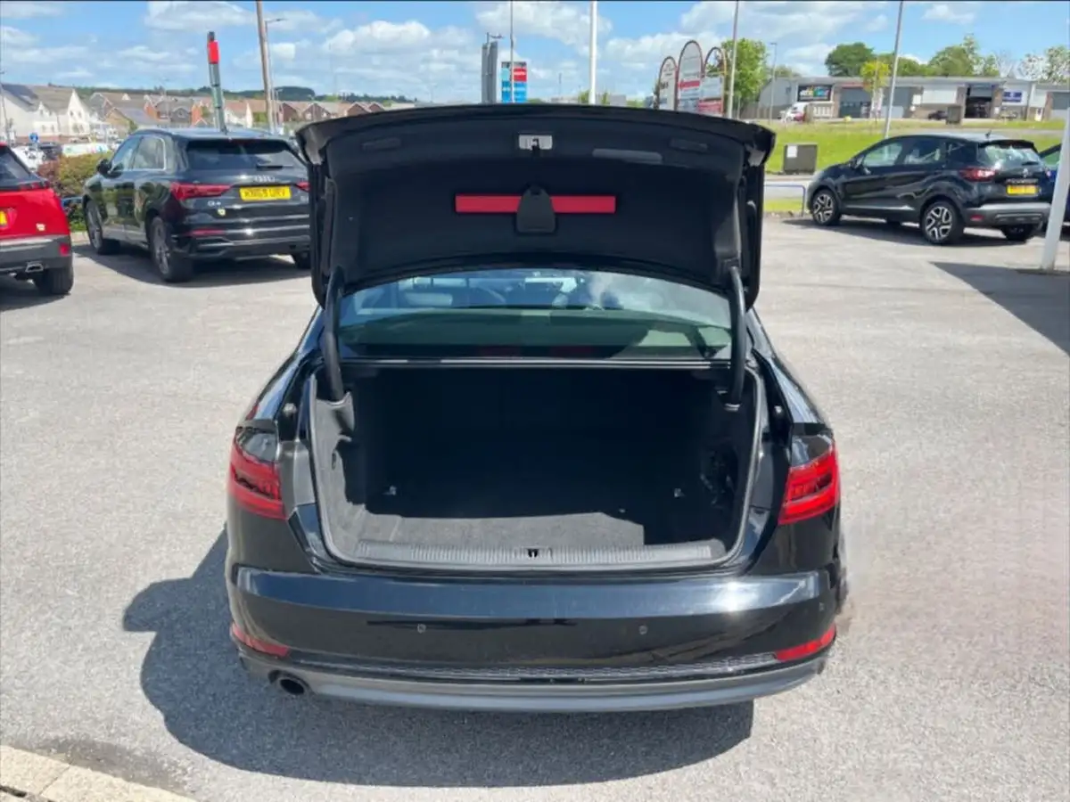 2018-audi-a4-14-tfsi-s-line-tronic-big-11