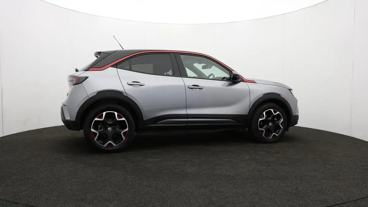 2023-vauxhall-mokka-e-gs-big-37