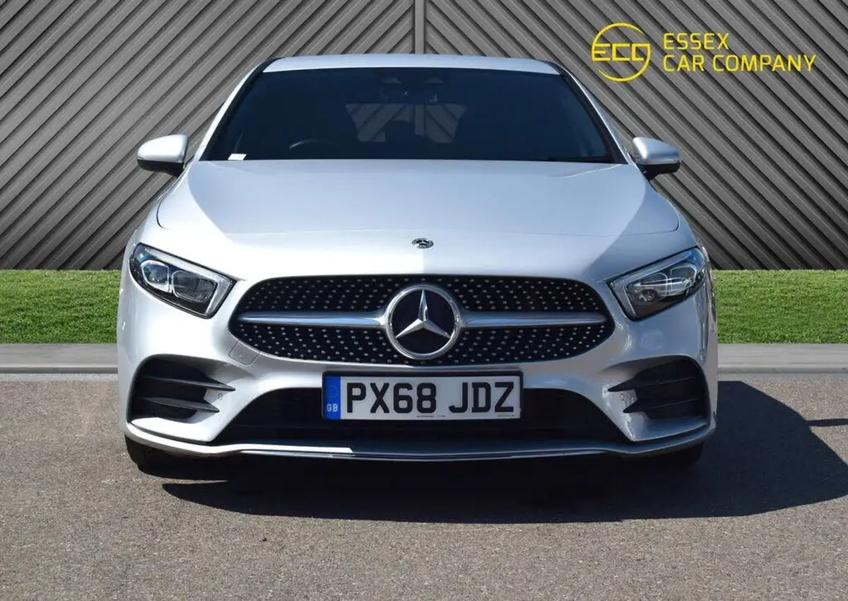 2018-mercedes-benz-a-class-13-a200-amg-line-premiumss-hatchback-5d-7g-dct-big-5