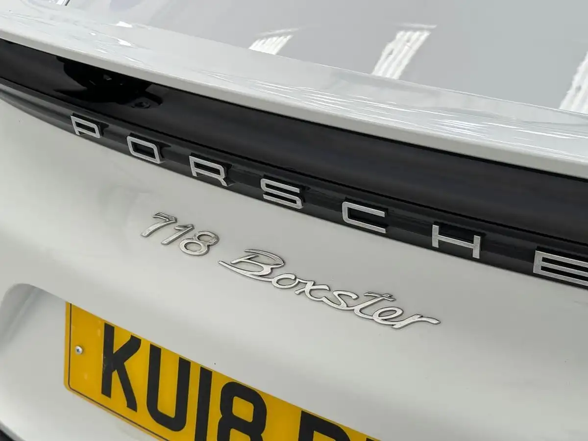 2018-porsche-boxster-718-20-boxster-ss-pdk-big-25