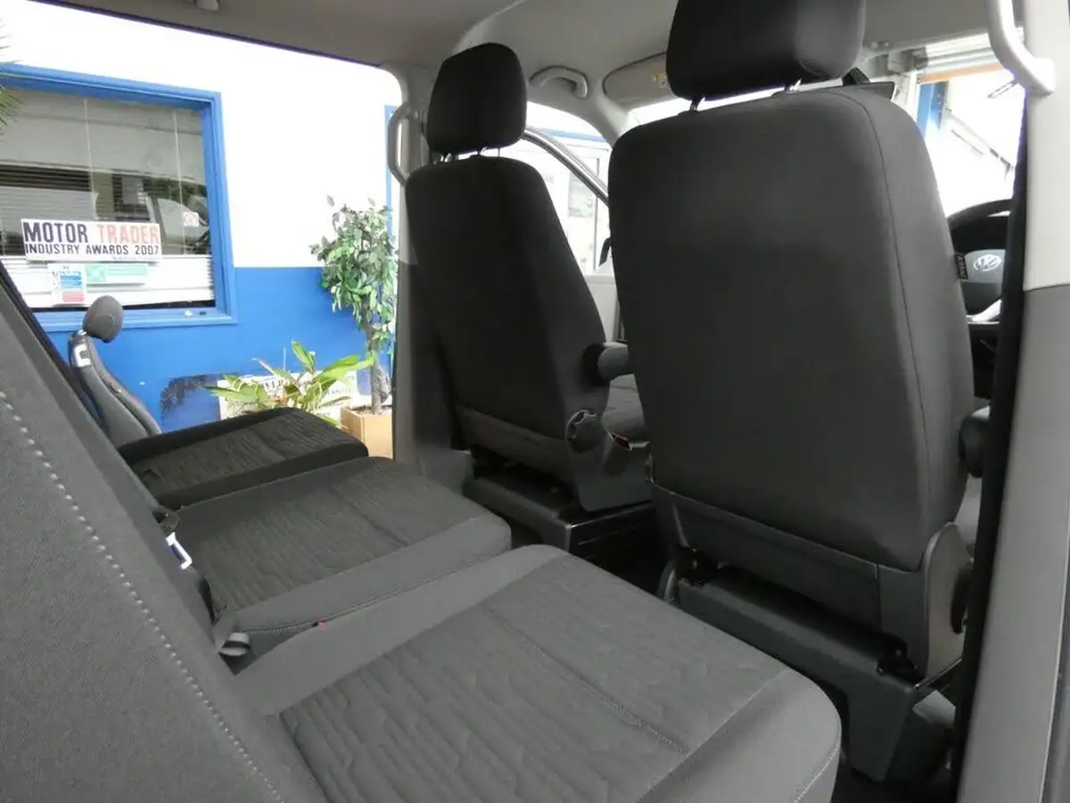 2021-volkswagen-transporter-shuttle-20tdi-t32-se-bmt-lwb-150ps-eu6dt-e-dsg-big-54